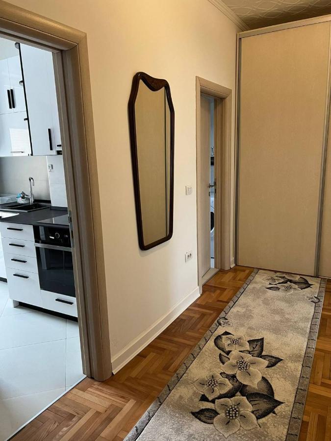 Apartment Alex Belgrado Buitenkant foto